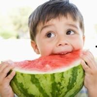 头像小孩吃瓜男,小鬼当家，瓜果飘香